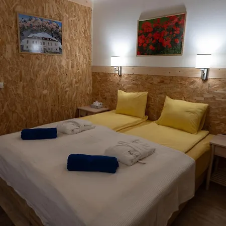 Luby Panzio 3* Nagyar